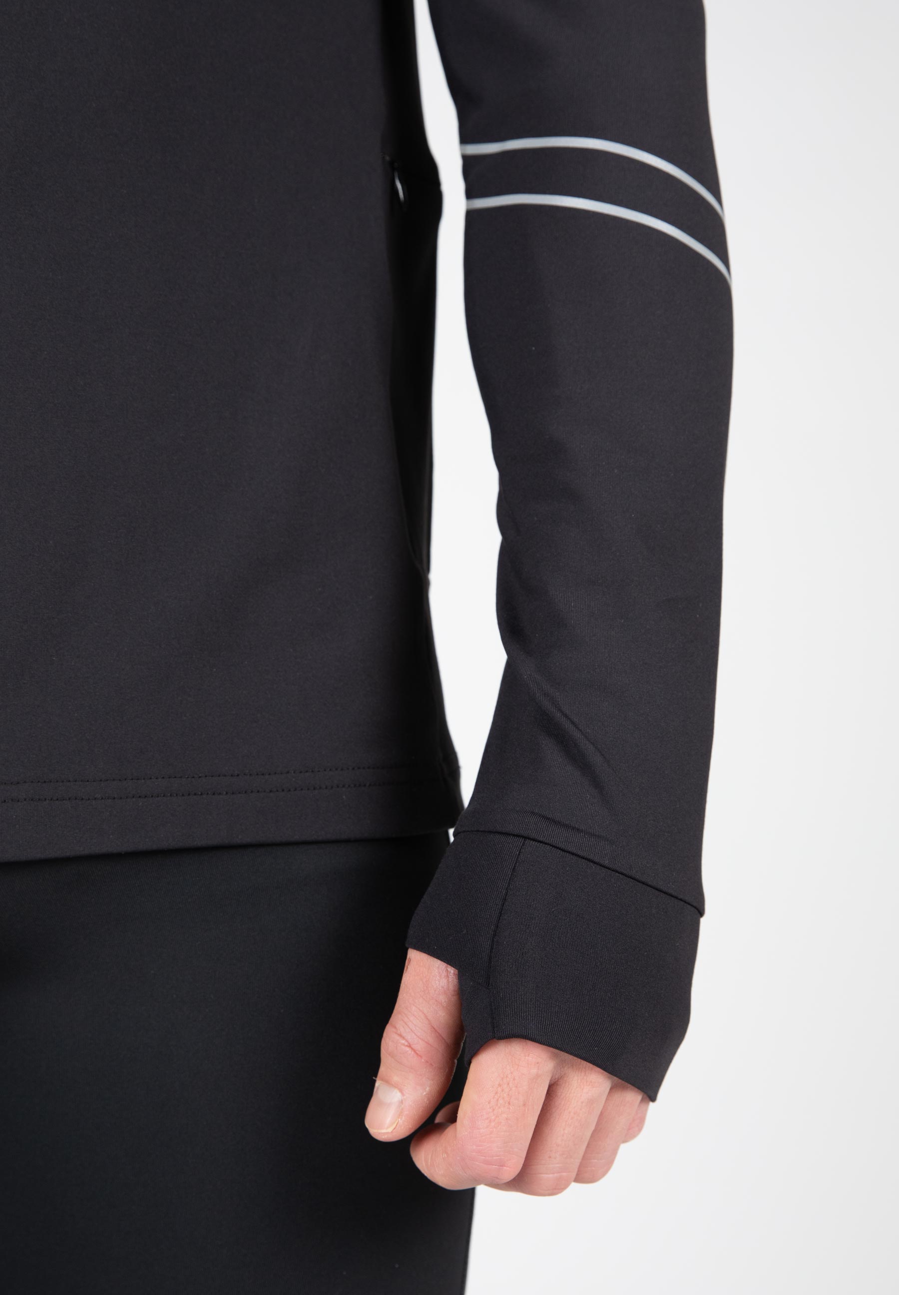 Noxen Long Sleeve - Black -