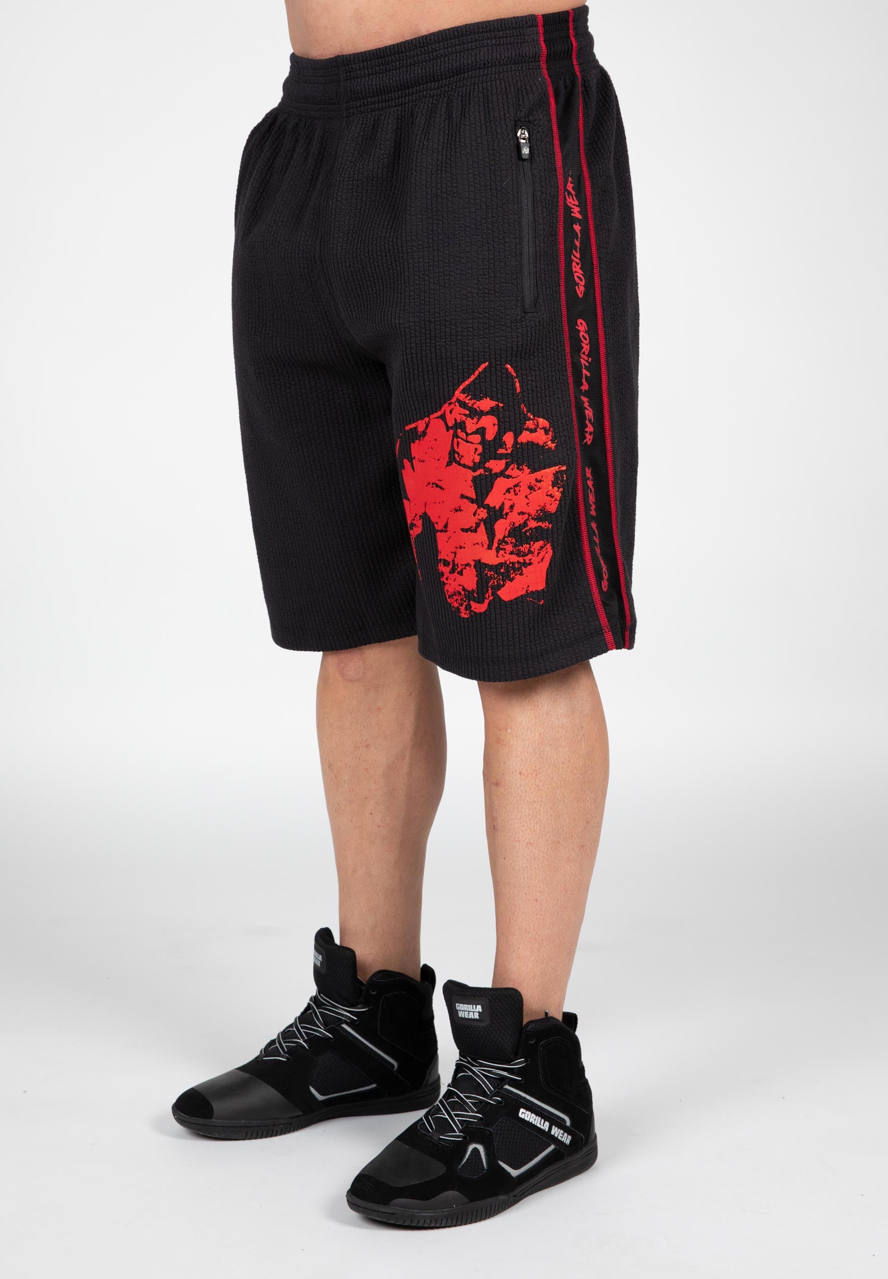Buffalo Old School Workout Shorts - Black/Red -