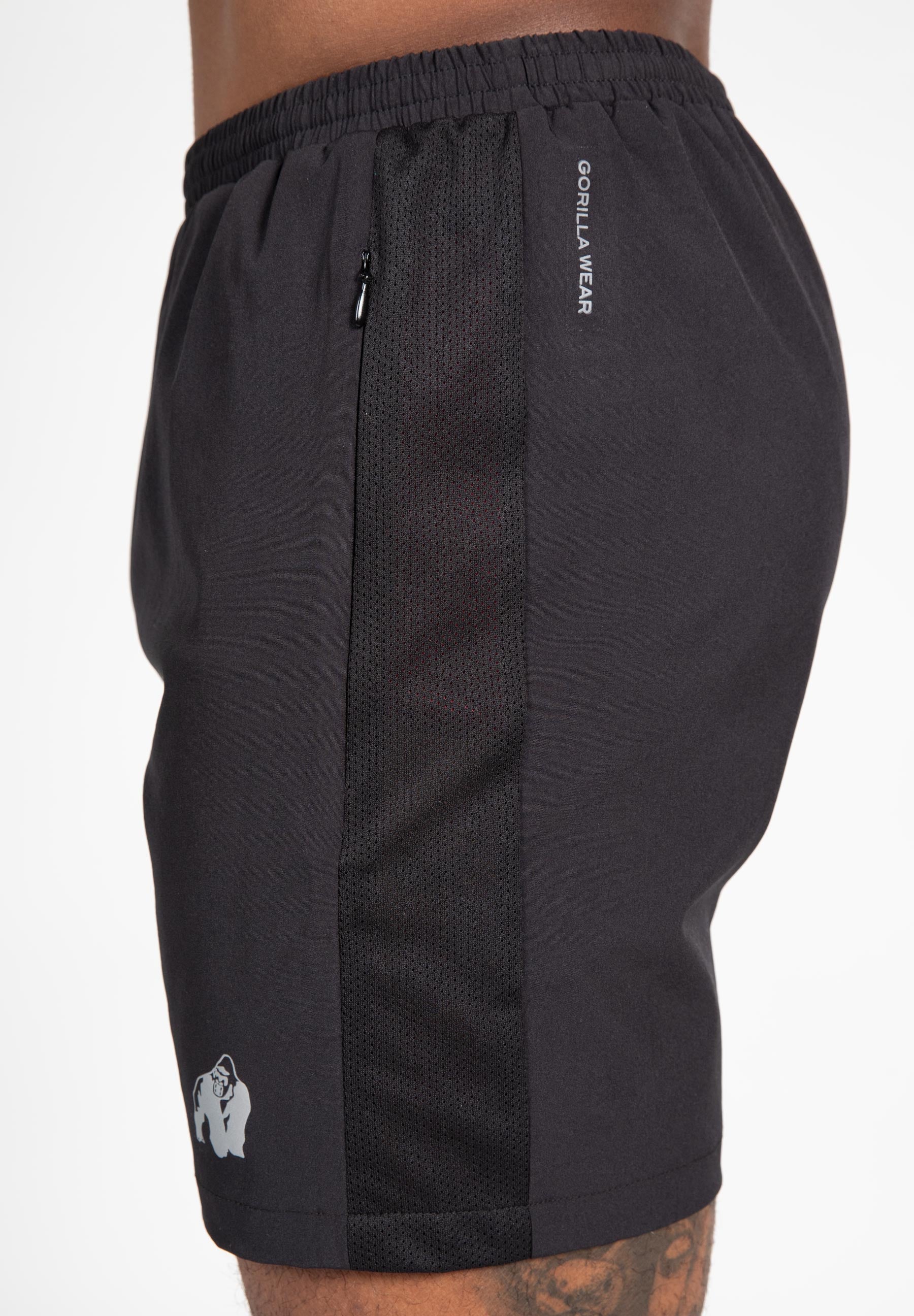 Lubec Shorts - Black -