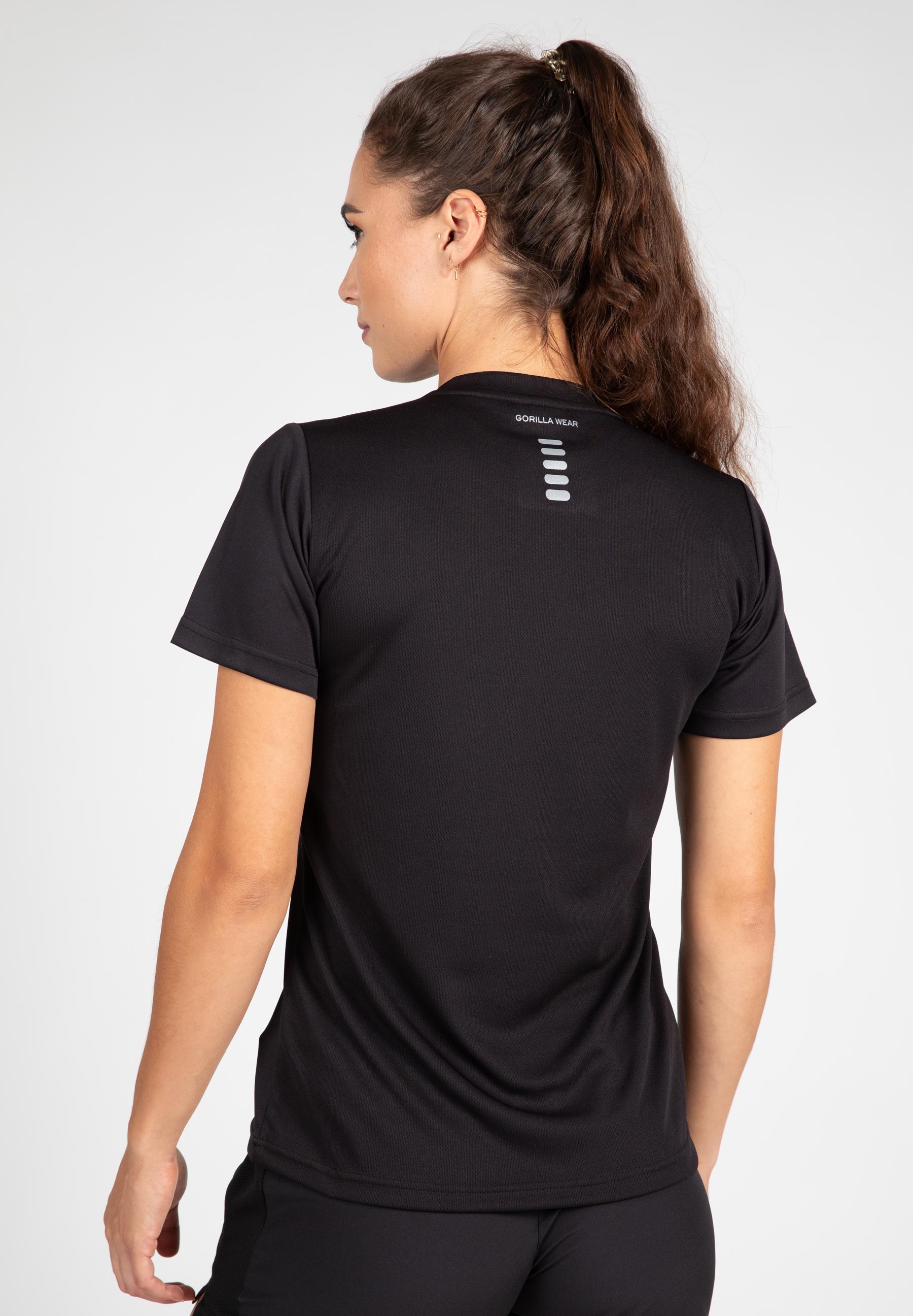 Mokena T-Shirt - Black -